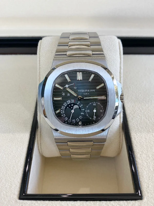 2019 Patek Philippe Nautilus 5712