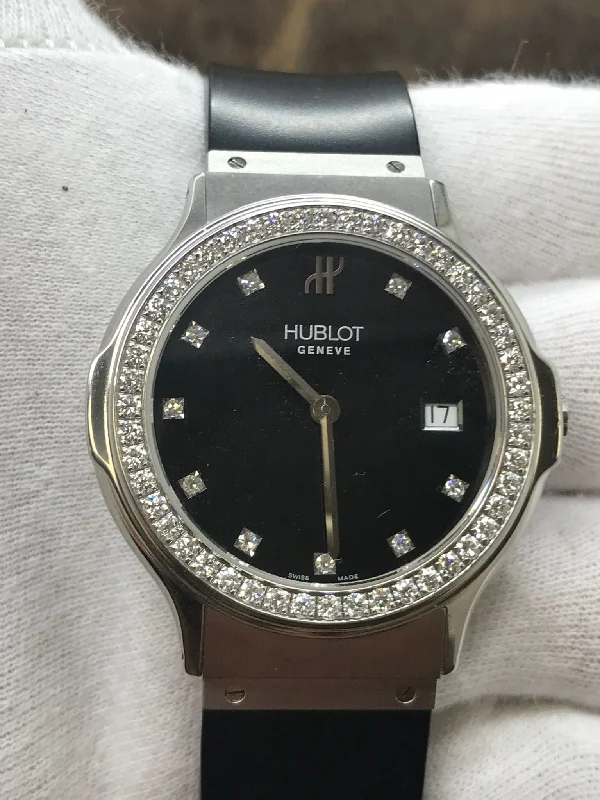 Hublot Classic Fusion B1525.1 Black Diamond Dial Quartz Women's Watch