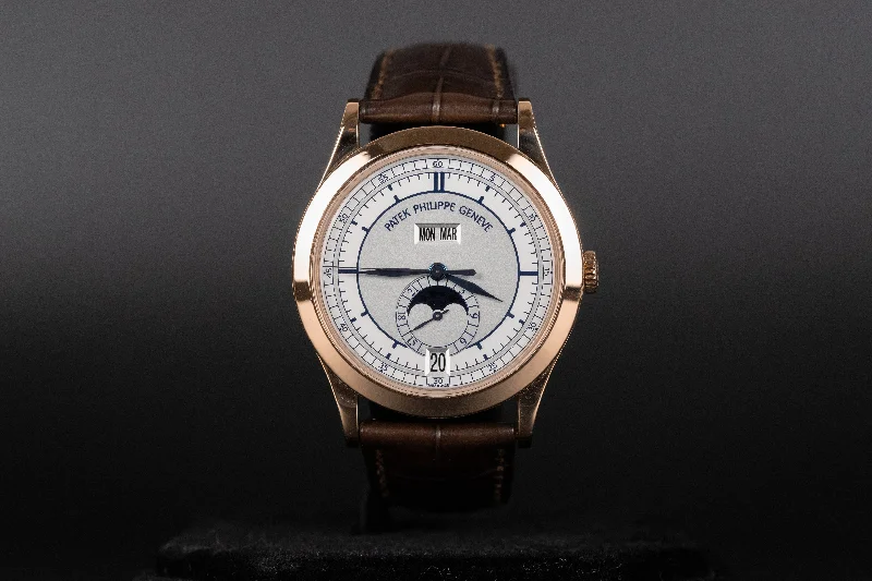 Patek Philippe<br>5396R Annual Calendar Complications