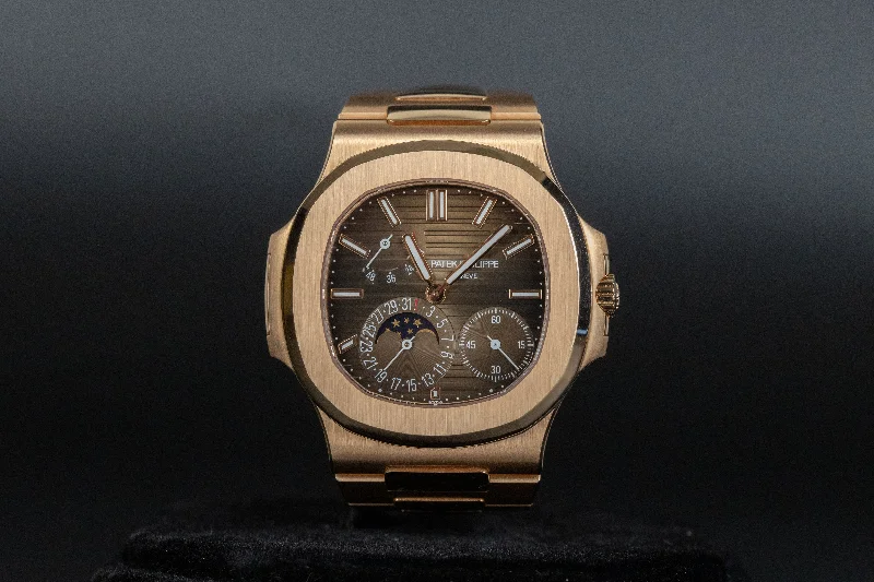 Patek Philippe<br>5712/1R Nautilus Date Moon Phases