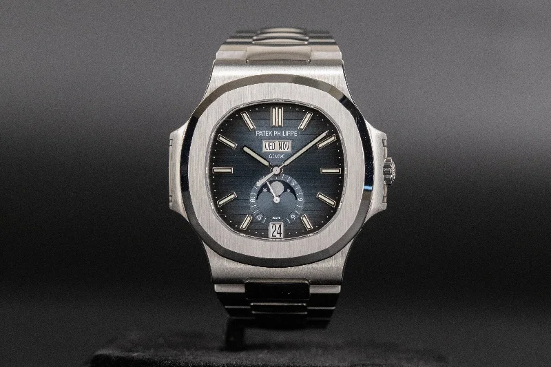 Patek Philippe<br>5726/1A Nautilus Annual Calendar Blue Dial