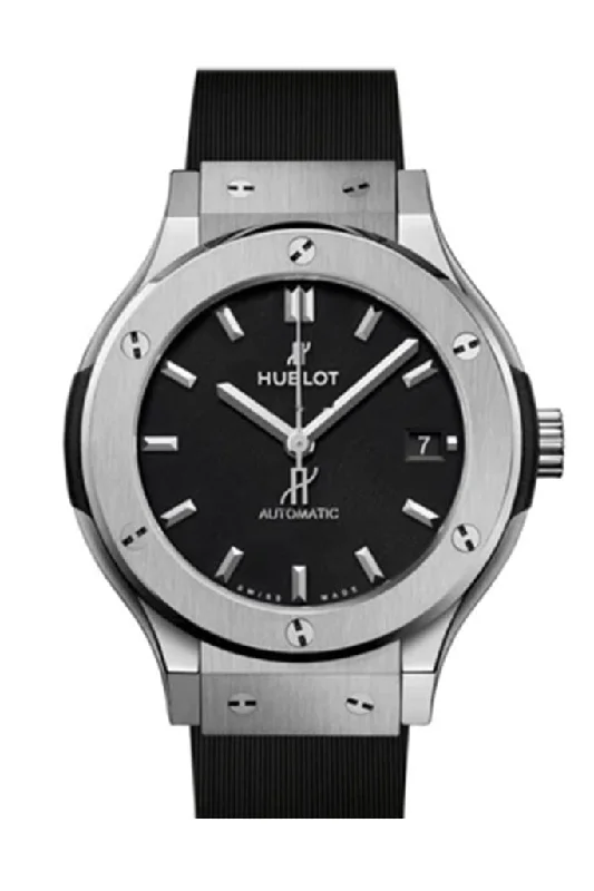 Hublot Classic Fusion Titanium on rubber 38mm 565.NX.1171.RX