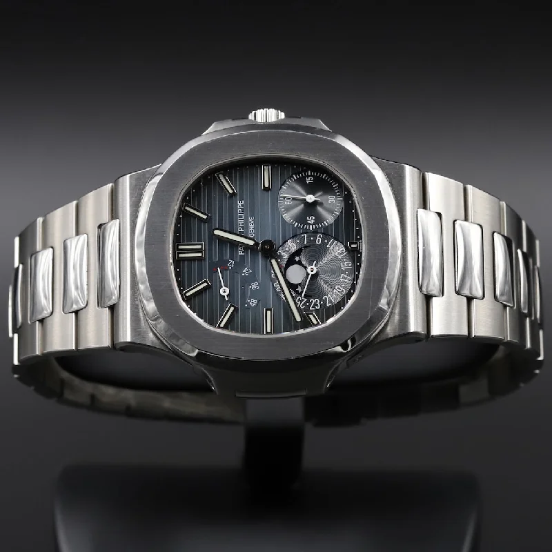 Patek Philippe<br>5712/1A Nautilus Date Moon Phases