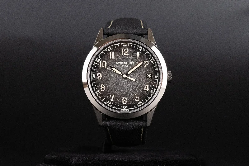 Patek Philippe<br>5226G Calatrava